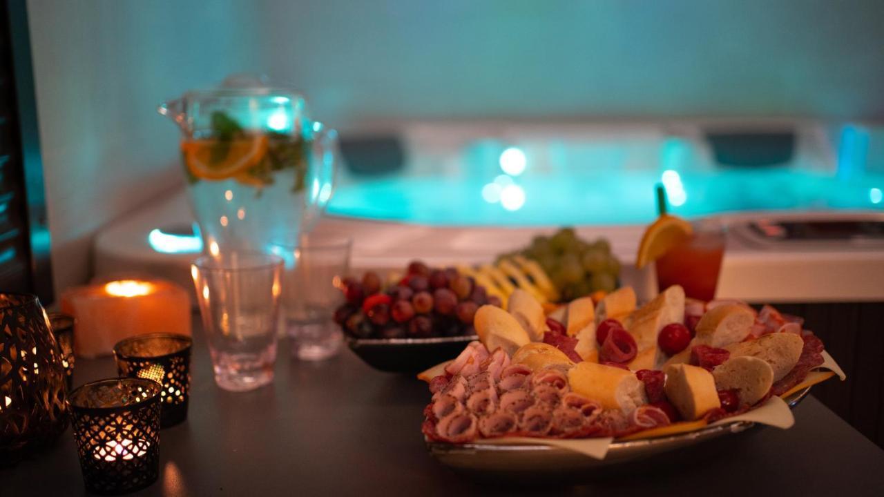 Wellness Relax - Luxusni Hotel Praag Buitenkant foto