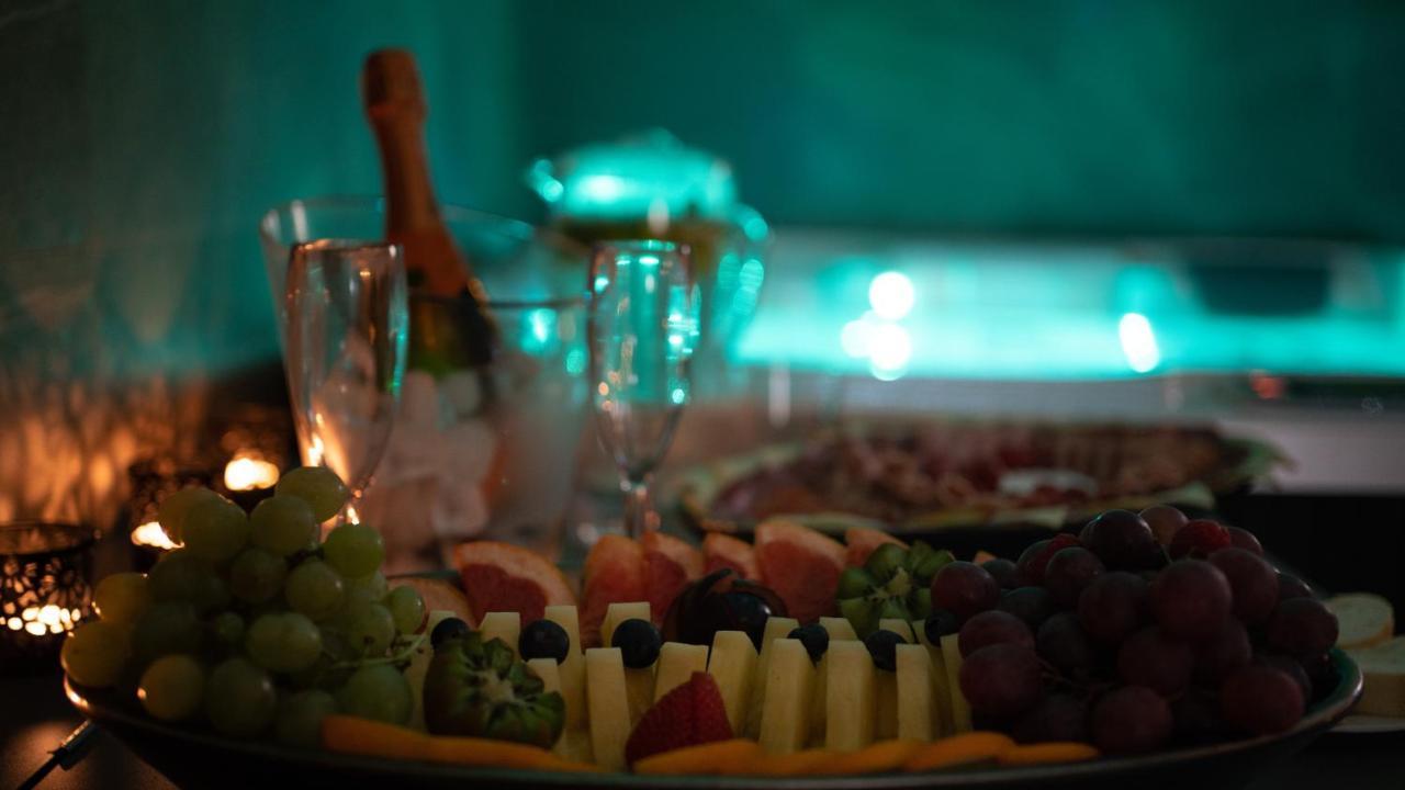 Wellness Relax - Luxusni Hotel Praag Buitenkant foto