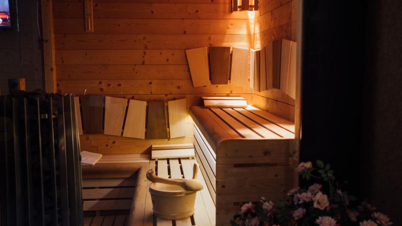 Wellness Relax - Luxusni Hotel Praag Buitenkant foto